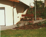 Ansicht Fahrradhaus m. Ruhebank